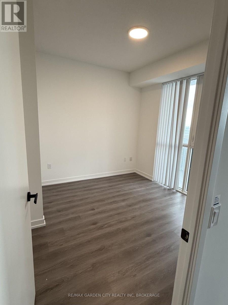 1701-28 Interchange Way W, Vaughan, ON, L4K 0P8 - 4