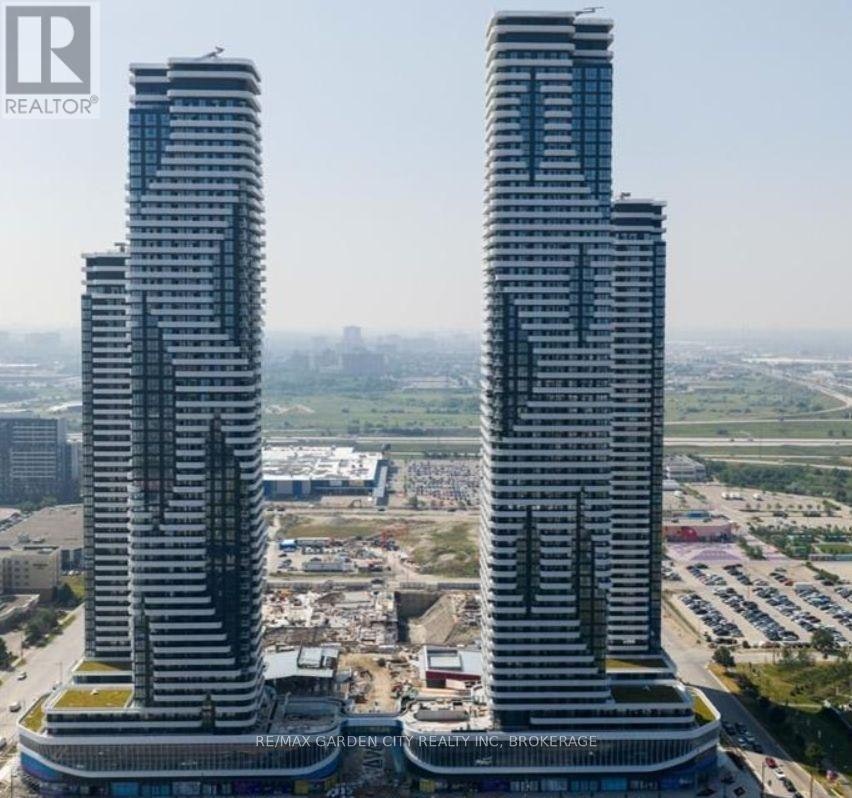 1701-28 Interchange Way W, Vaughan, ON, L4K 0P8 - 2