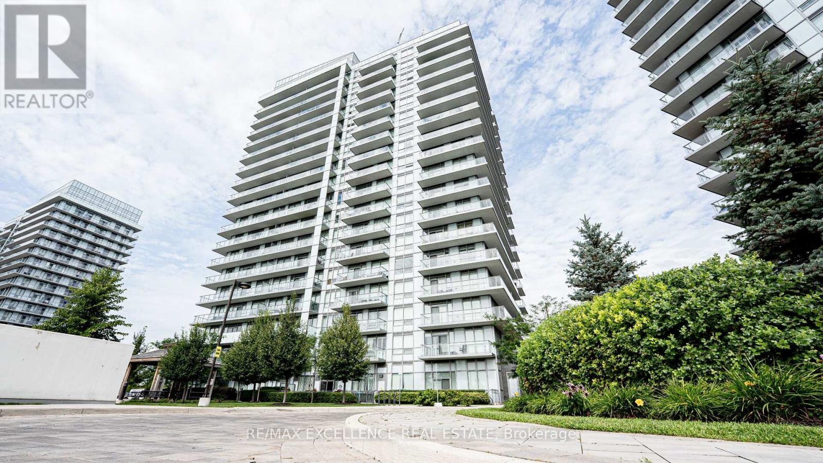 601-4677 Glen Erin Drive, Mississauga, ON, L5M 2E3