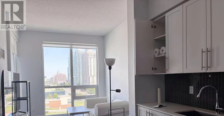 711-4011 Brickstone Mews, Mississauga, ON, L5B 0J7 - 2