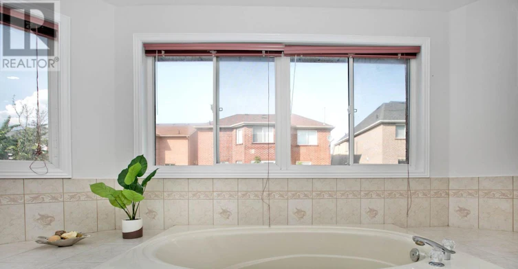 5813 Fieldon Road, Mississauga, ON, L5M 5K1 - 26