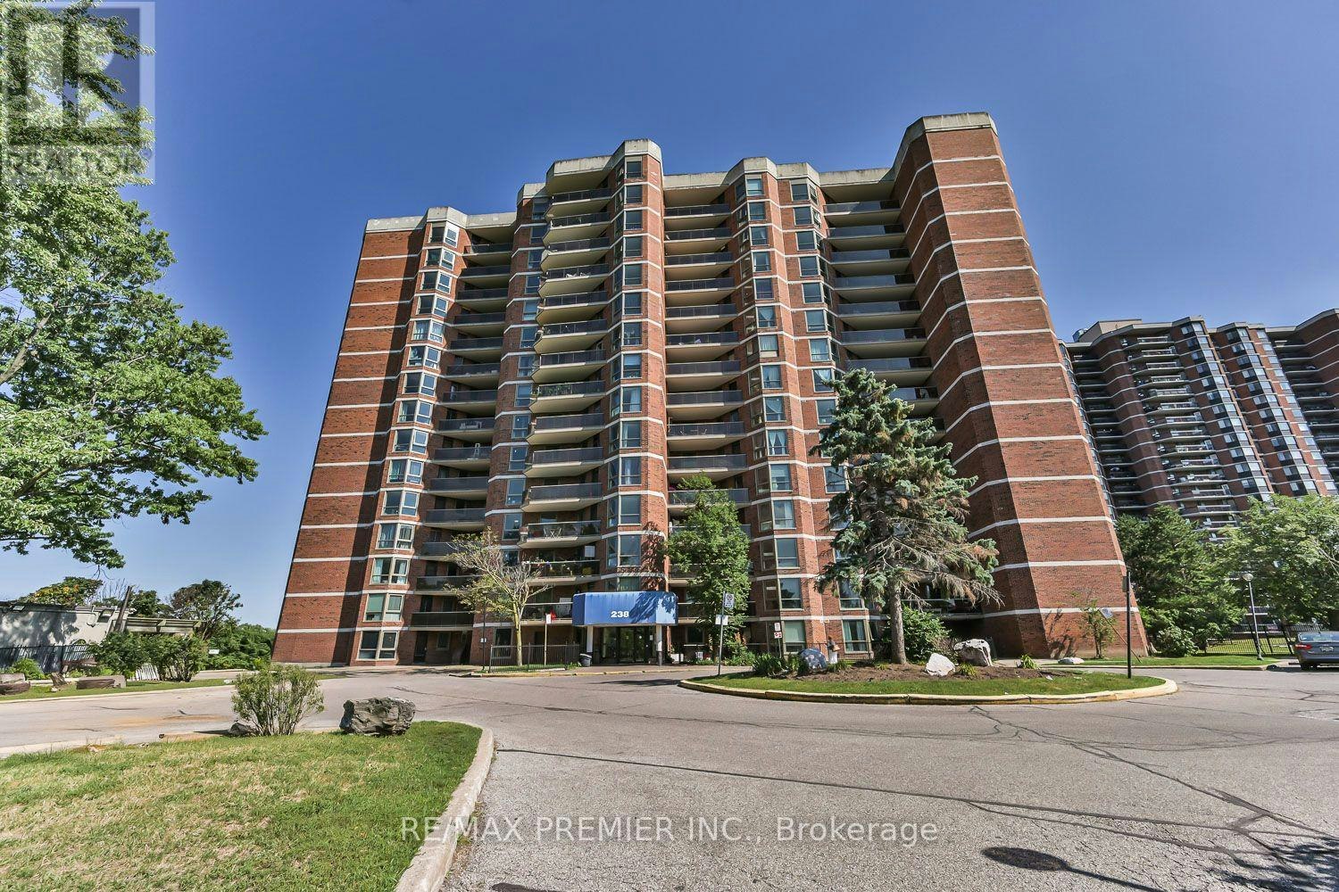 408-238 Albion Road, Toronto, ON, M9W 6A7