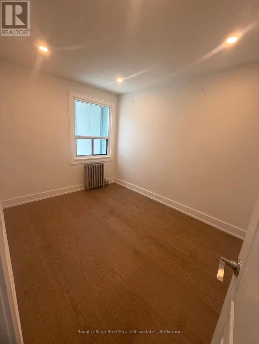 4-237 Lakeshore Road E, Mississauga, ON, L5G 1G8 - 7