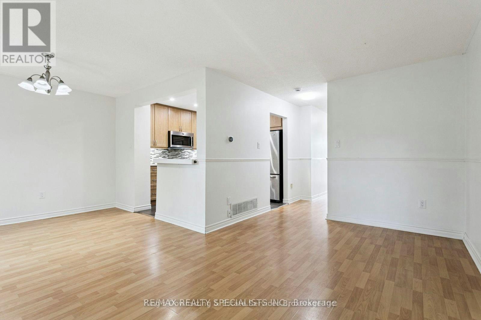 55-3500 Glen Erin Drive, Mississauga, ON, L5L 1W6 - 3
