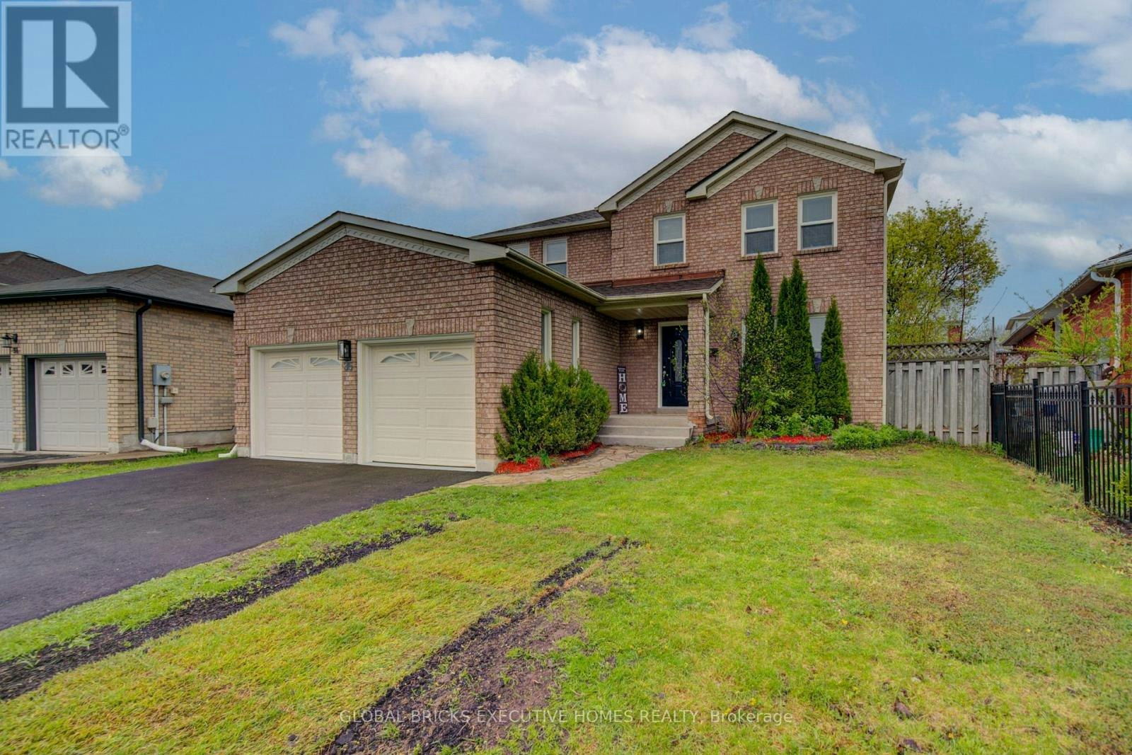 35 Attwood Drive, Cambridge, ON, N1T 1L4