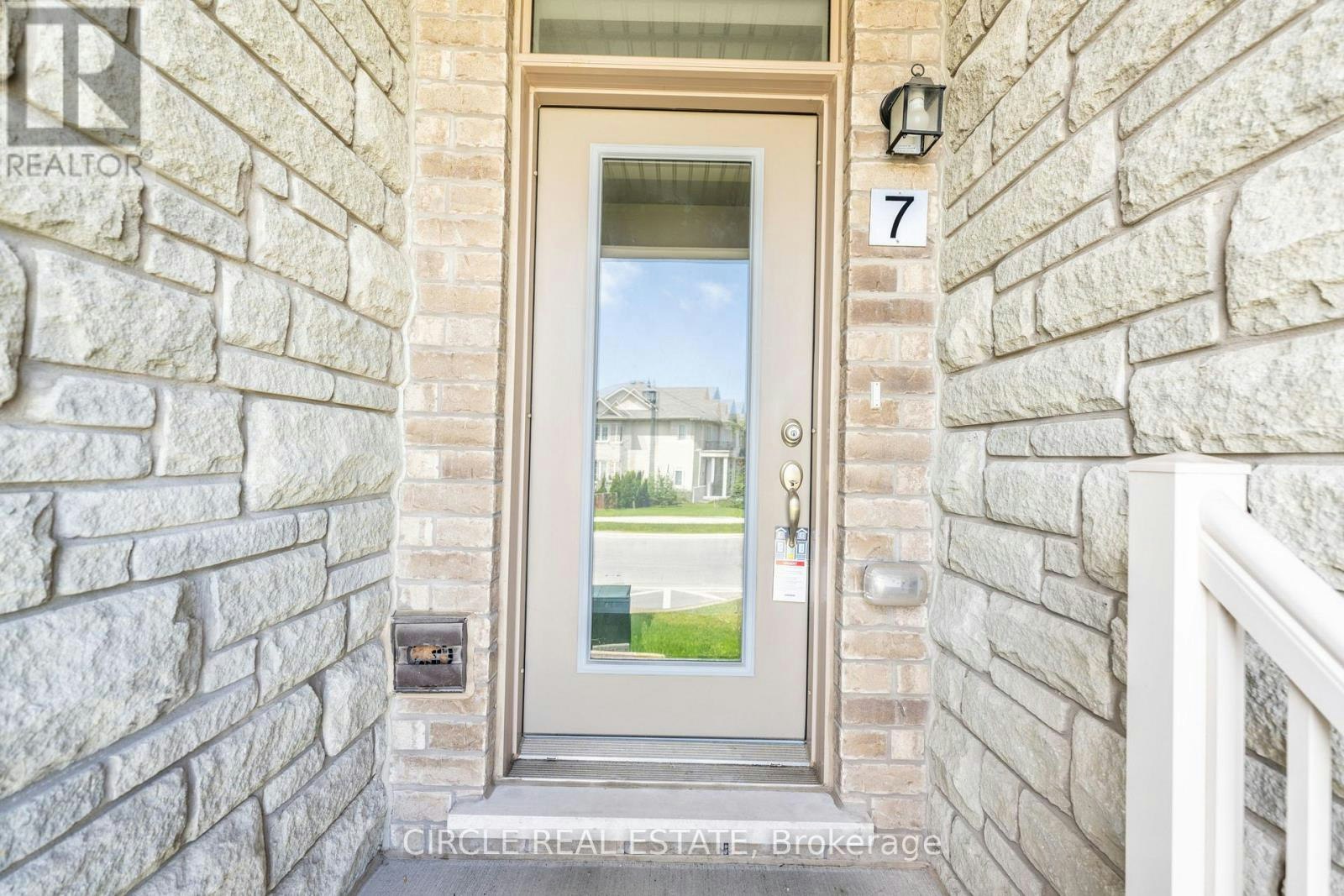 7-5016 Serena Drive, Lincoln, ON, L3J 0T2 - 6
