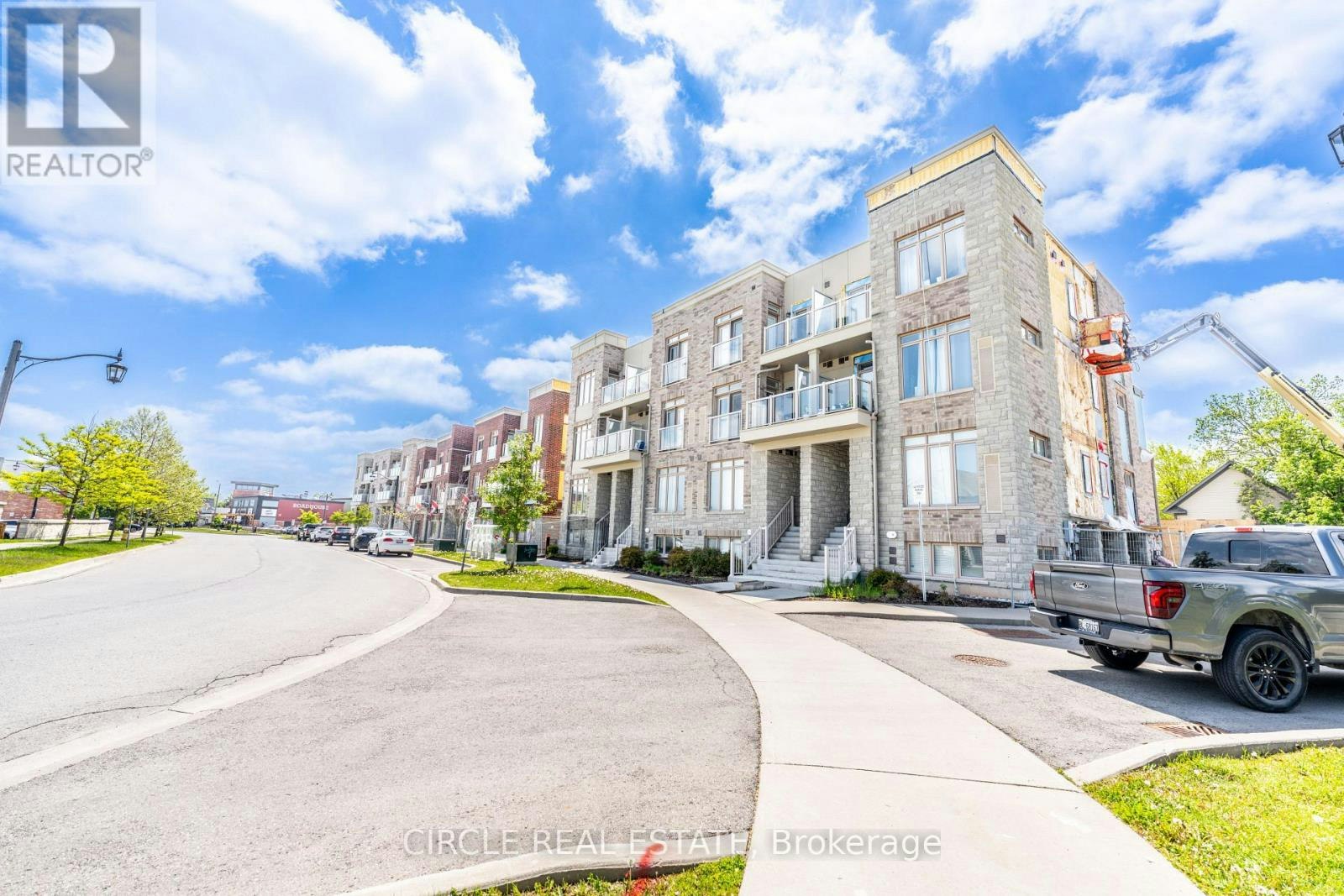 7-5016 Serena Drive, Lincoln, ON, L3J 0T2 - 2
