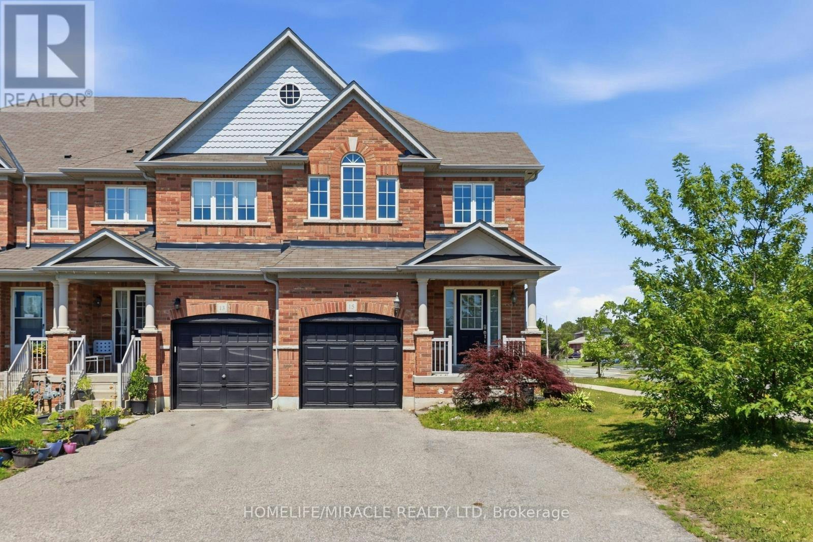 15 Mcphail Place, Hamilton, ON, L8B 0R5