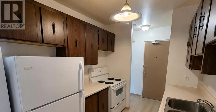 980 Wellington Street E, Sault Ste. Marie, ON, P6A 2N5 - 4