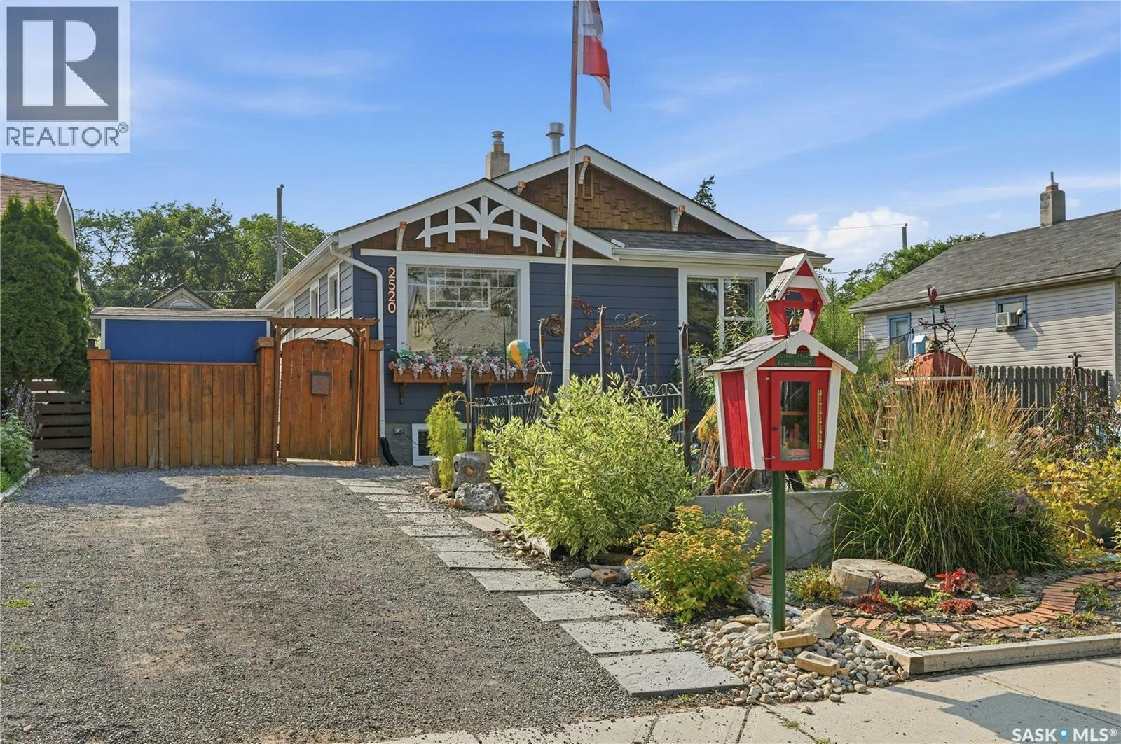 2520 Elliott Street, Regina, SK, S4N 3H5