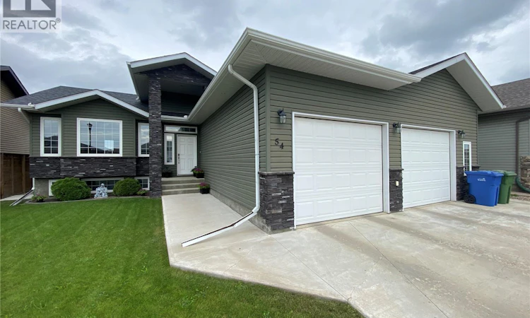 54 Madge Way