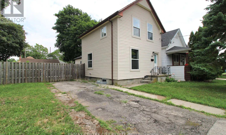 118 Delaware Street