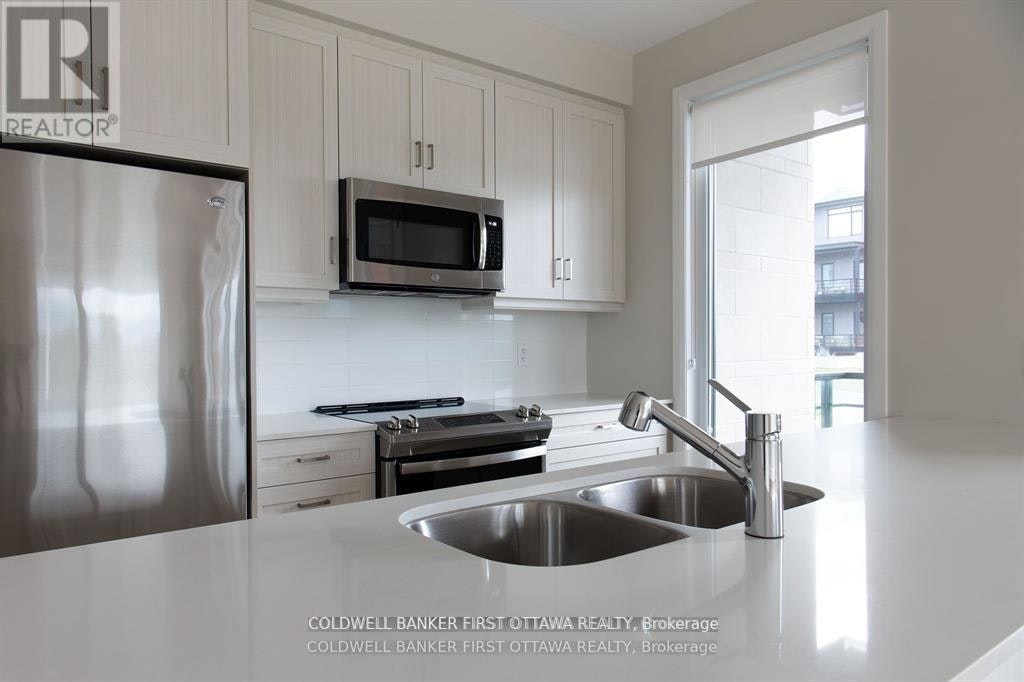 105-130 Boundstone Way, Ottawa, ON, K2T 0M7 - 4