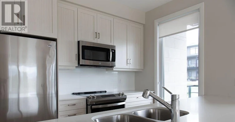 105-130 Boundstone Way, Ottawa, ON, K2T 0M7 - 4