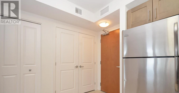 404-242 Rideau Street, Ottawa, ON, K1N 0B7 - 6