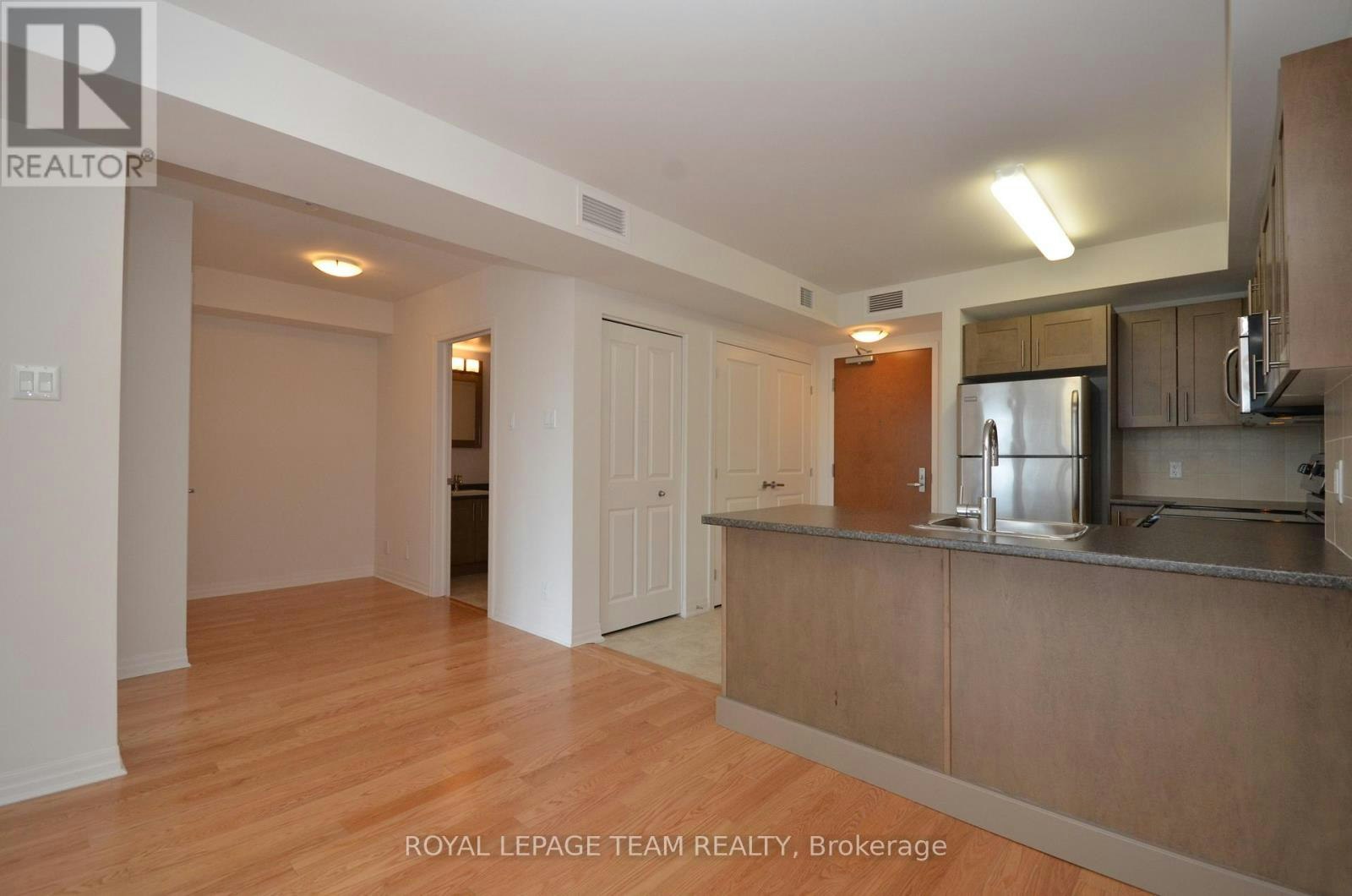 404-242 Rideau Street, Ottawa, ON, K1N 0B7 - 17