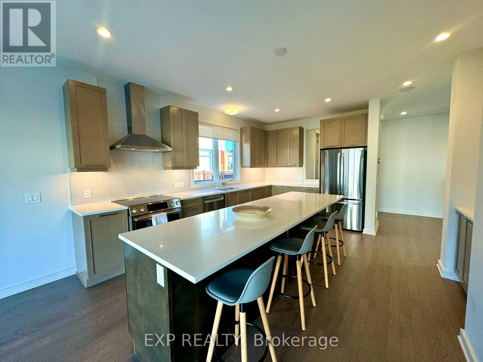 622 Summerhill Street, Ottawa, ON, K4M 0C2 - 3