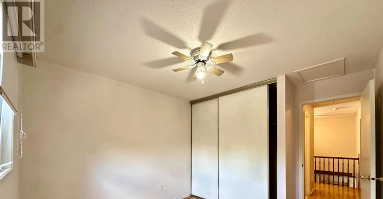 35 Barra Avenue, Ottawa, ON, K2L 2R9 - 18