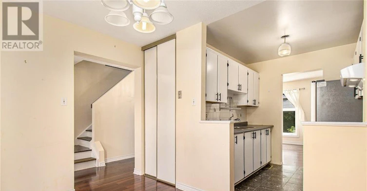 A-75 Dalehurst Drive, Ottawa, ON, K2G 3V1 - 6