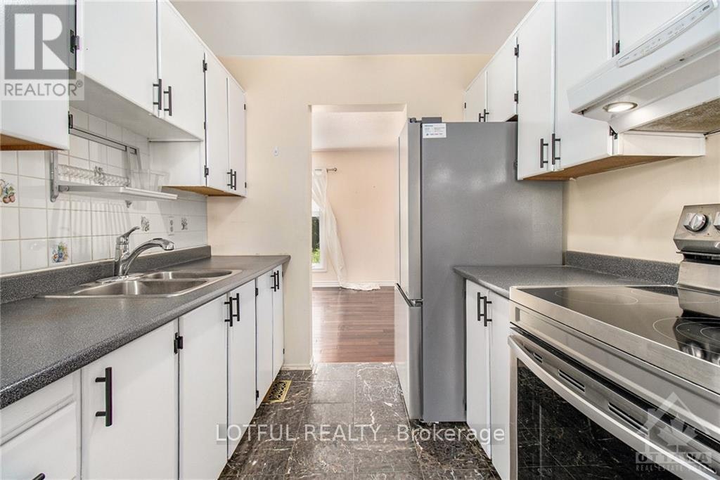 A-75 Dalehurst Drive, Ottawa, ON, K2G 3V1 - 7
