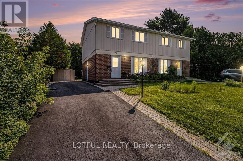 A-75 Dalehurst Drive, Ottawa, ON, K2G 3V1
