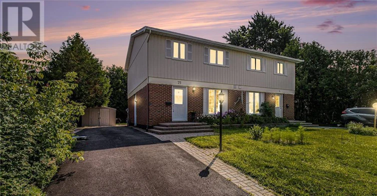 A-75 Dalehurst Drive, Ottawa, ON, K2G 3V1
