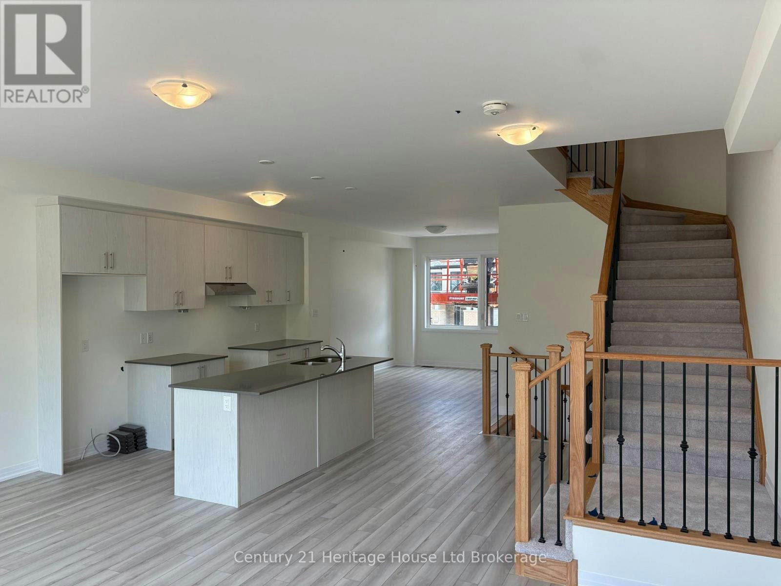 464 Jack Wilford Way, Oxford Station, ON, N4S 7V6 - 6