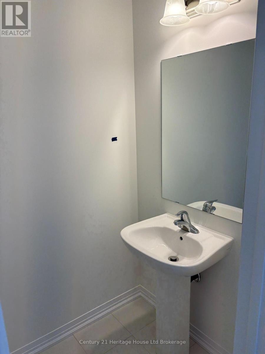 464 Jack Wilford Way, Oxford Station, ON, N4S 7V6 - 4