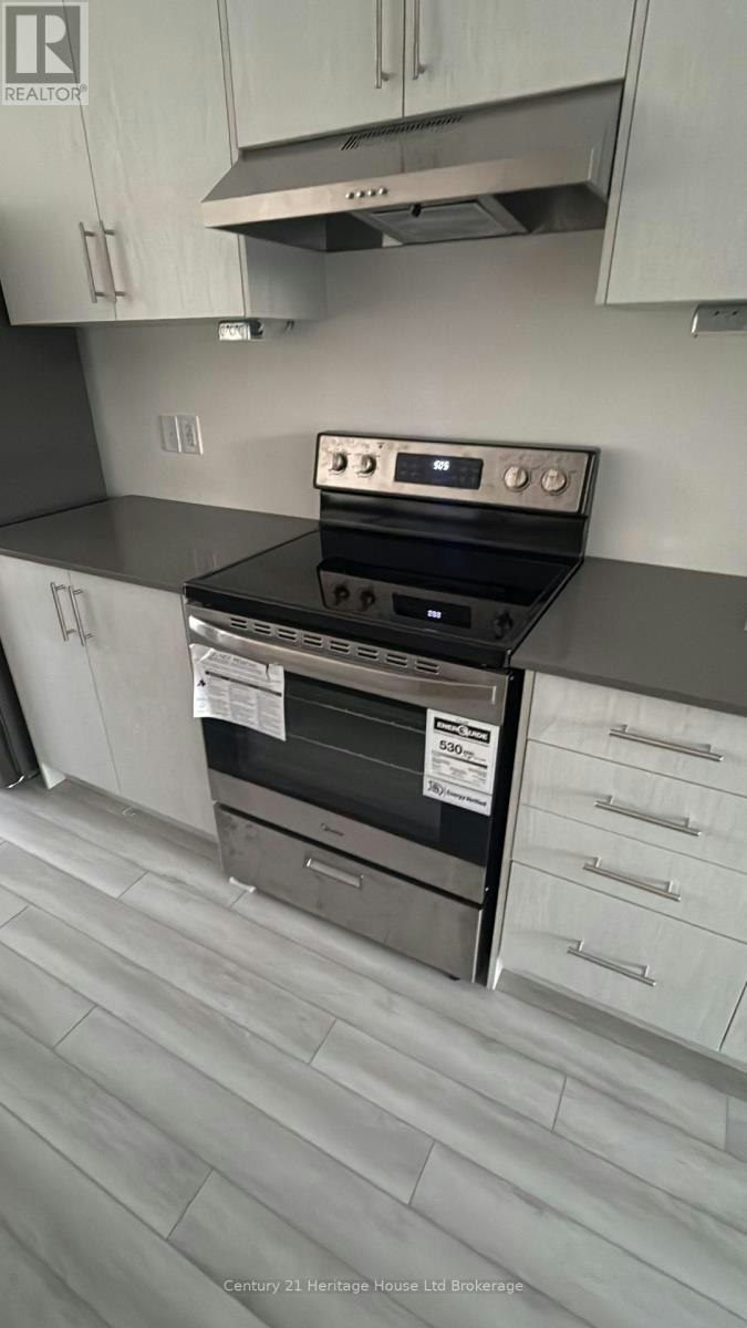 464 Jack Wilford Way, Oxford Station, ON, N4S 7V6 - 31