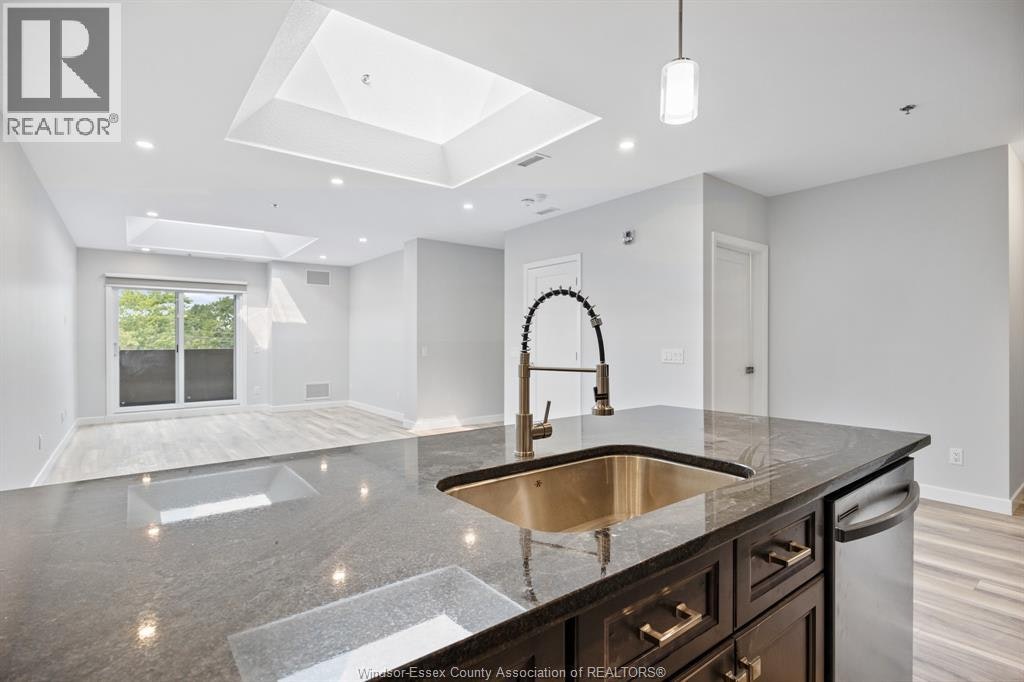 403-1500 Ouellette, Windsor, ON, N8X 1K7 - 23
