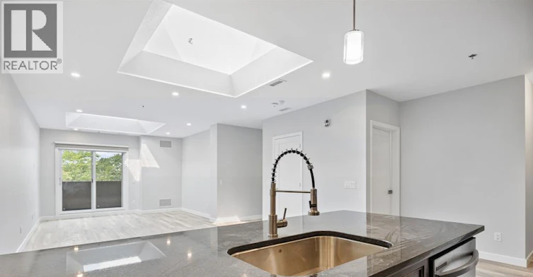 403-1500 Ouellette, Windsor, ON, N8X 1K7 - 23