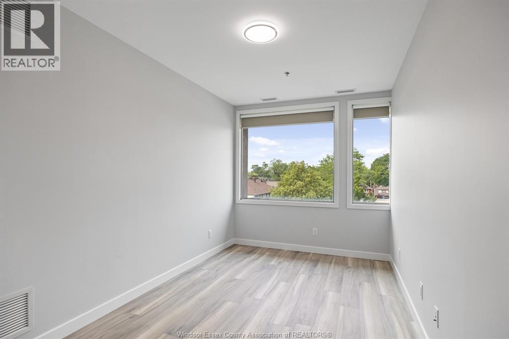403-1500 Ouellette, Windsor, ON, N8X 1K7 - 29