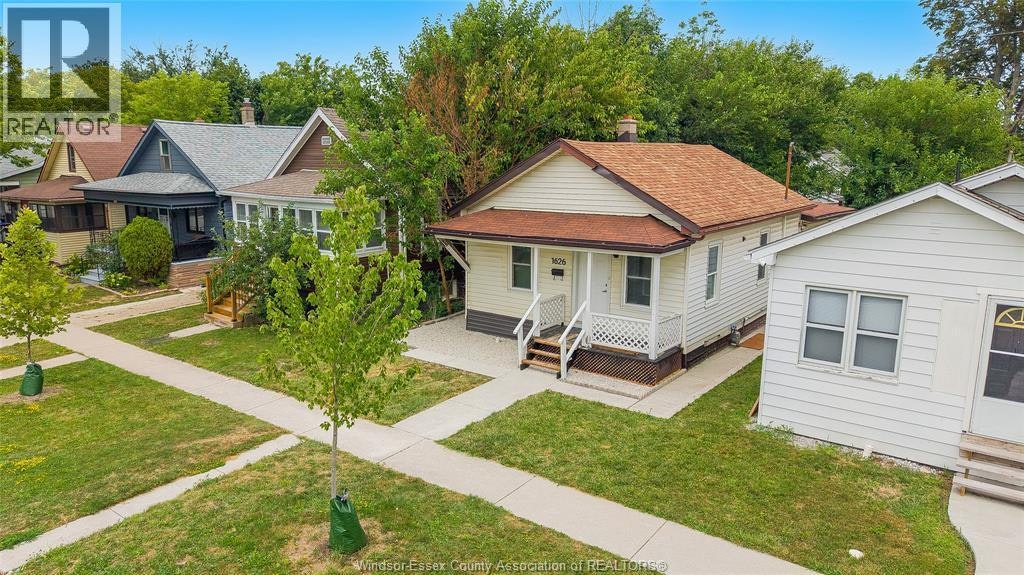 1626 Albert, Windsor, ON, N8Y 3R5