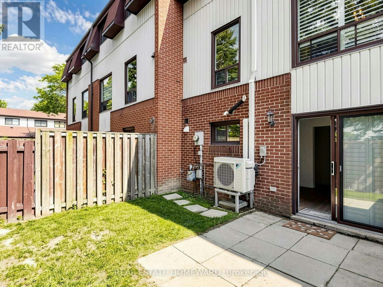 10-765 Oklahoma Drive, Pickering, ON, L1W 3C9 - 39