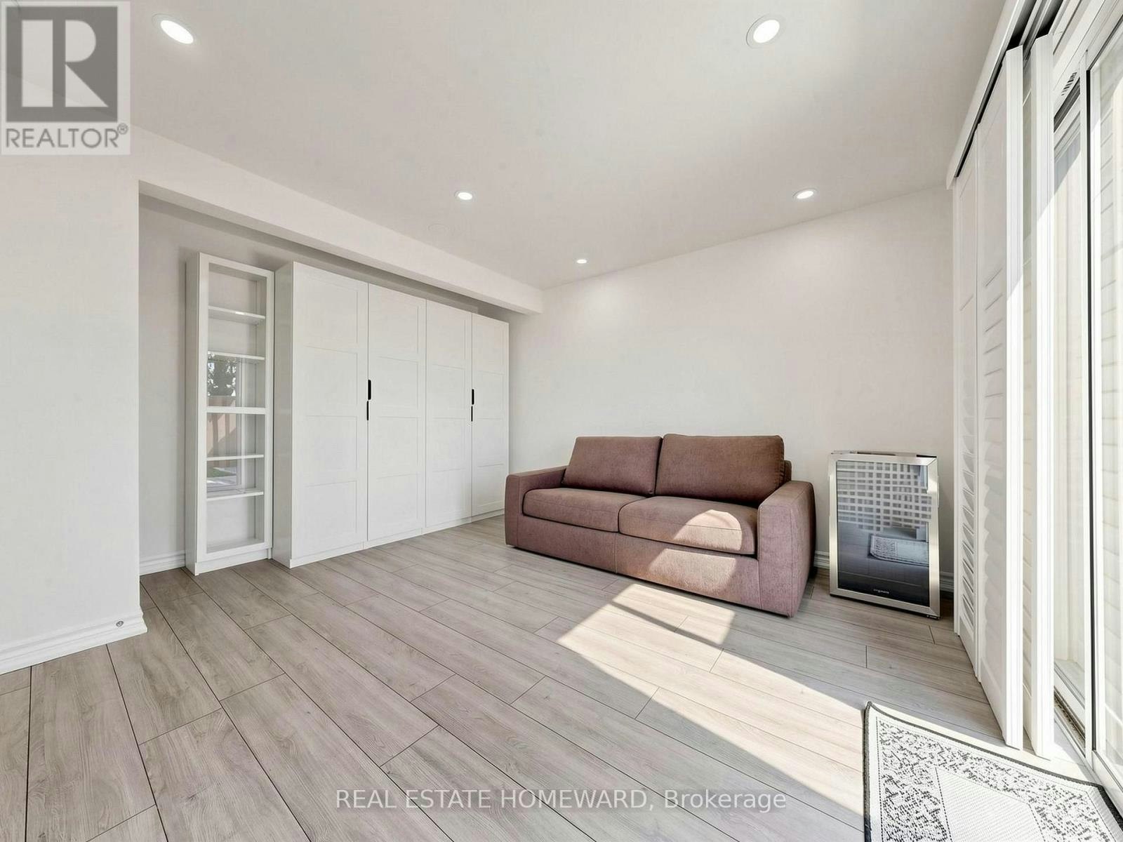 10-765 Oklahoma Drive, Pickering, ON, L1W 3C9 - 33