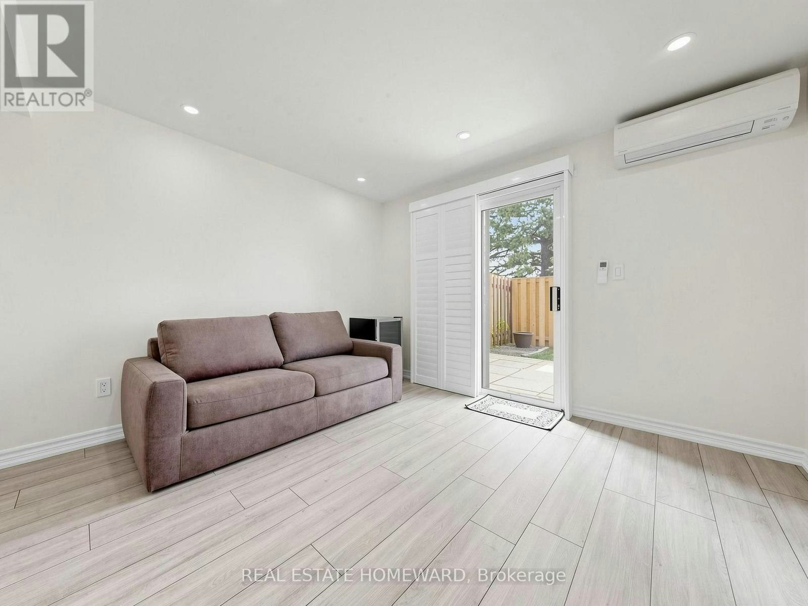 10-765 Oklahoma Drive, Pickering, ON, L1W 3C9 - 32