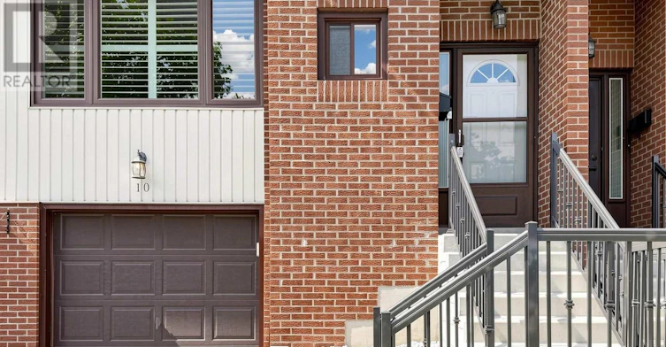 10-765 Oklahoma Drive, Pickering, ON, L1W 3C9