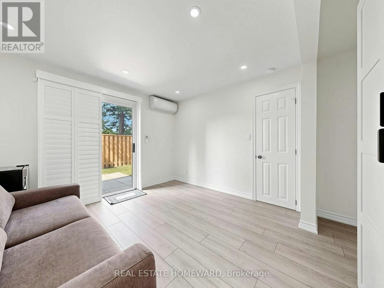 10-765 Oklahoma Drive, Pickering, ON, L1W 3C9 - 34