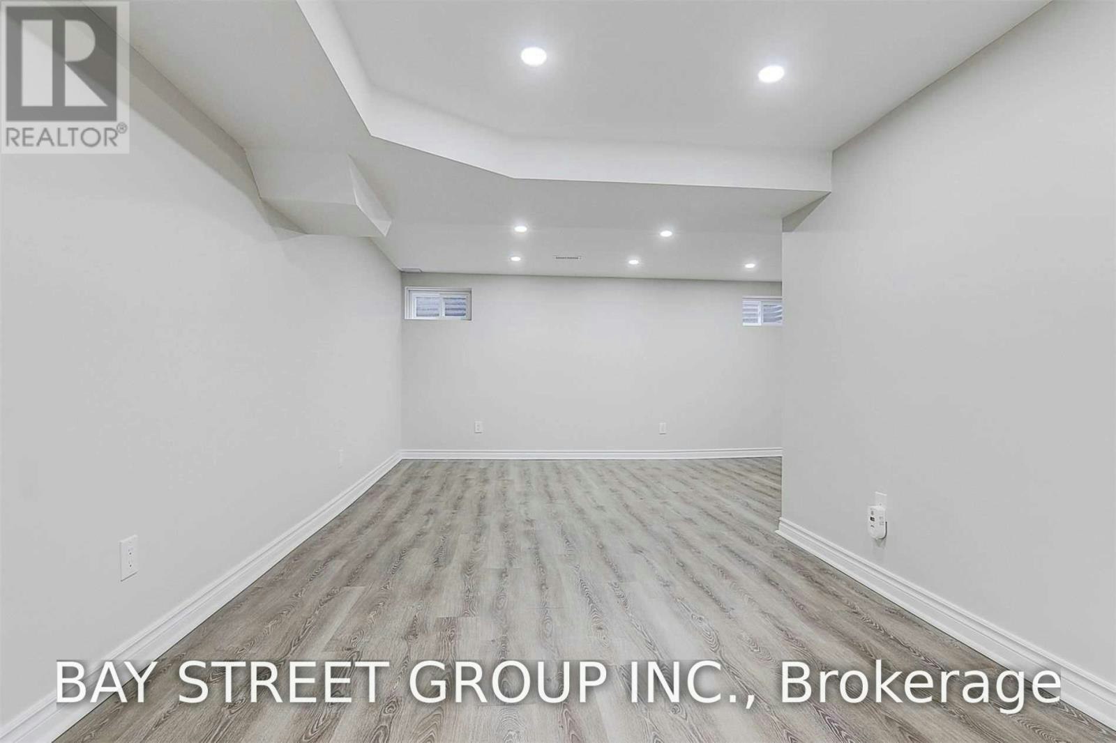 8 James Park Square, Toronto, ON, M1V 2E6 - 25