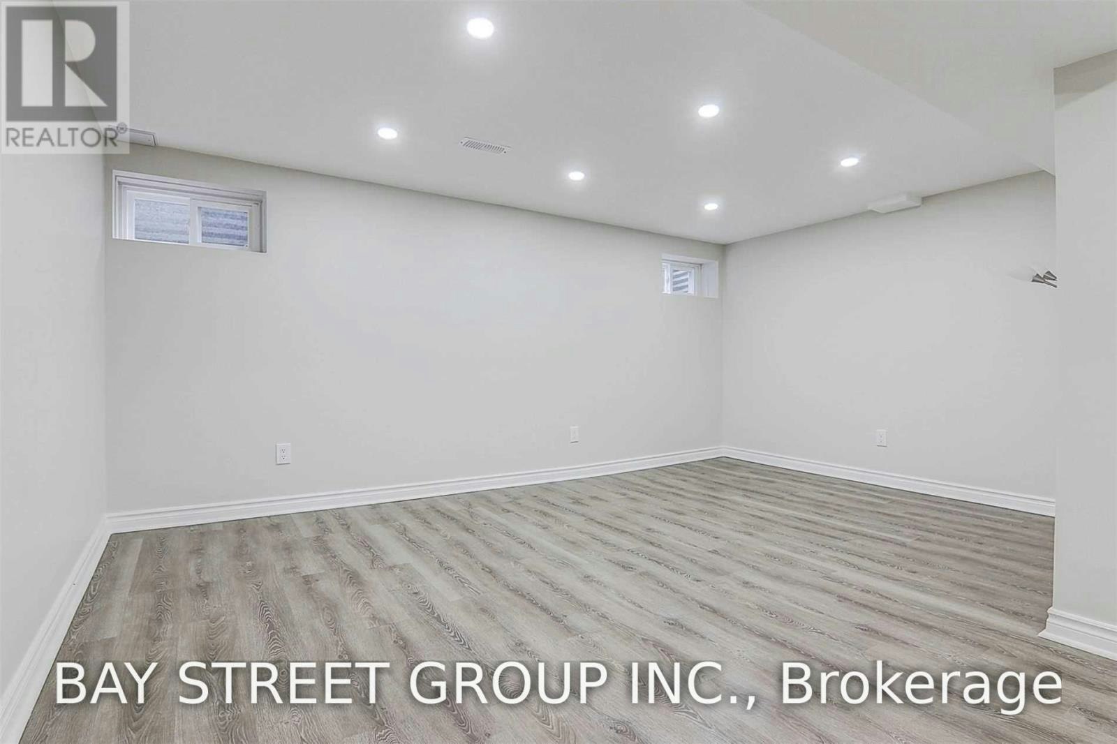 8 James Park Square, Toronto, ON, M1V 2E6 - 26