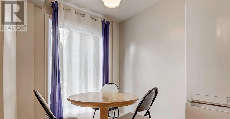 8 James Park Square, Toronto, ON, M1V 2E6 - 3