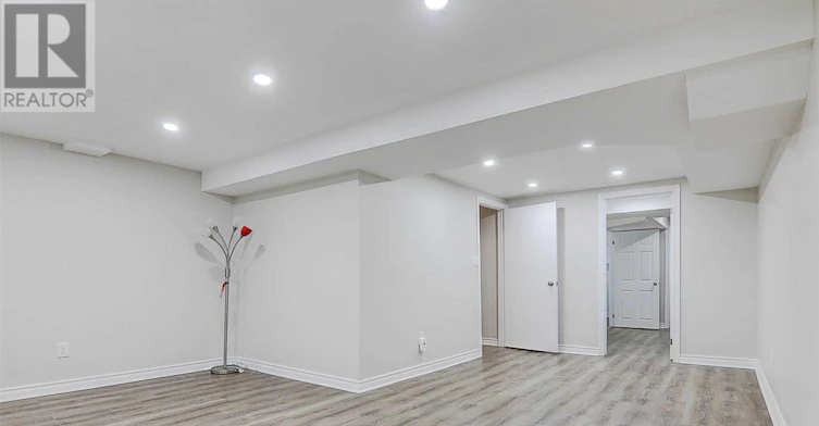 8 James Park Square, Toronto, ON, M1V 2E6 - 27