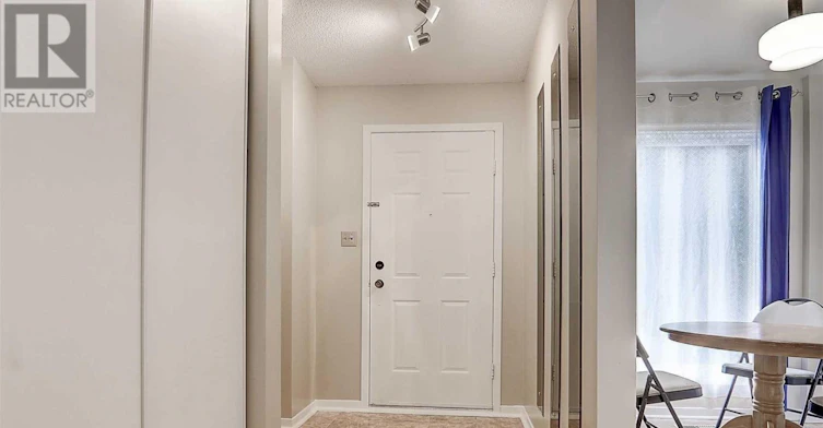8 James Park Square, Toronto, ON, M1V 2E6 - 2