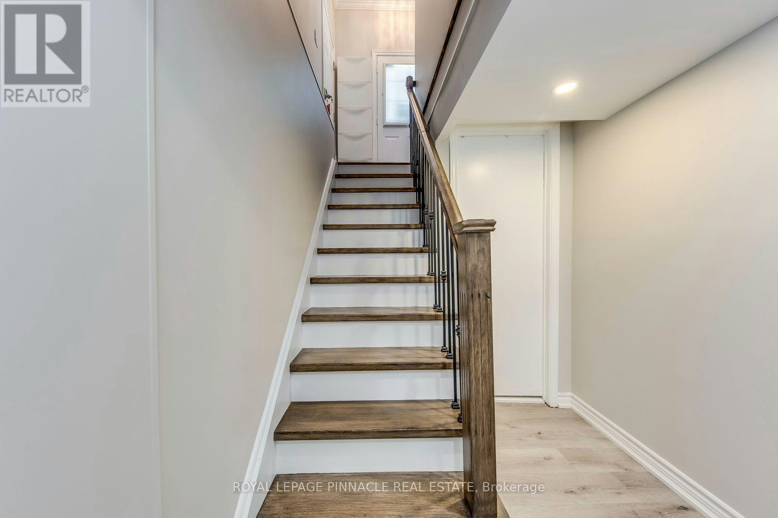 LOWER-1292 Willowbank Trail, Mississauga, ON, L4W 5M5 - 4