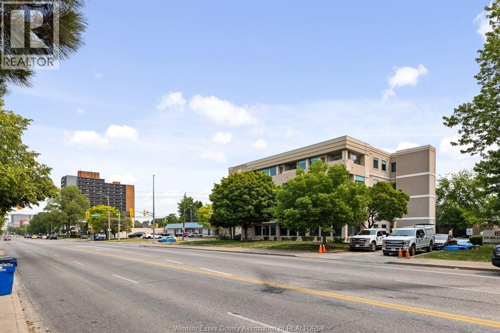 402-1500 Ouellette, Windsor, ON, N8X 1K7 - 5