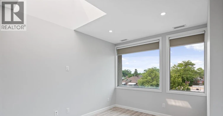 402-1500 Ouellette, Windsor, ON, N8X 1K7 - 21