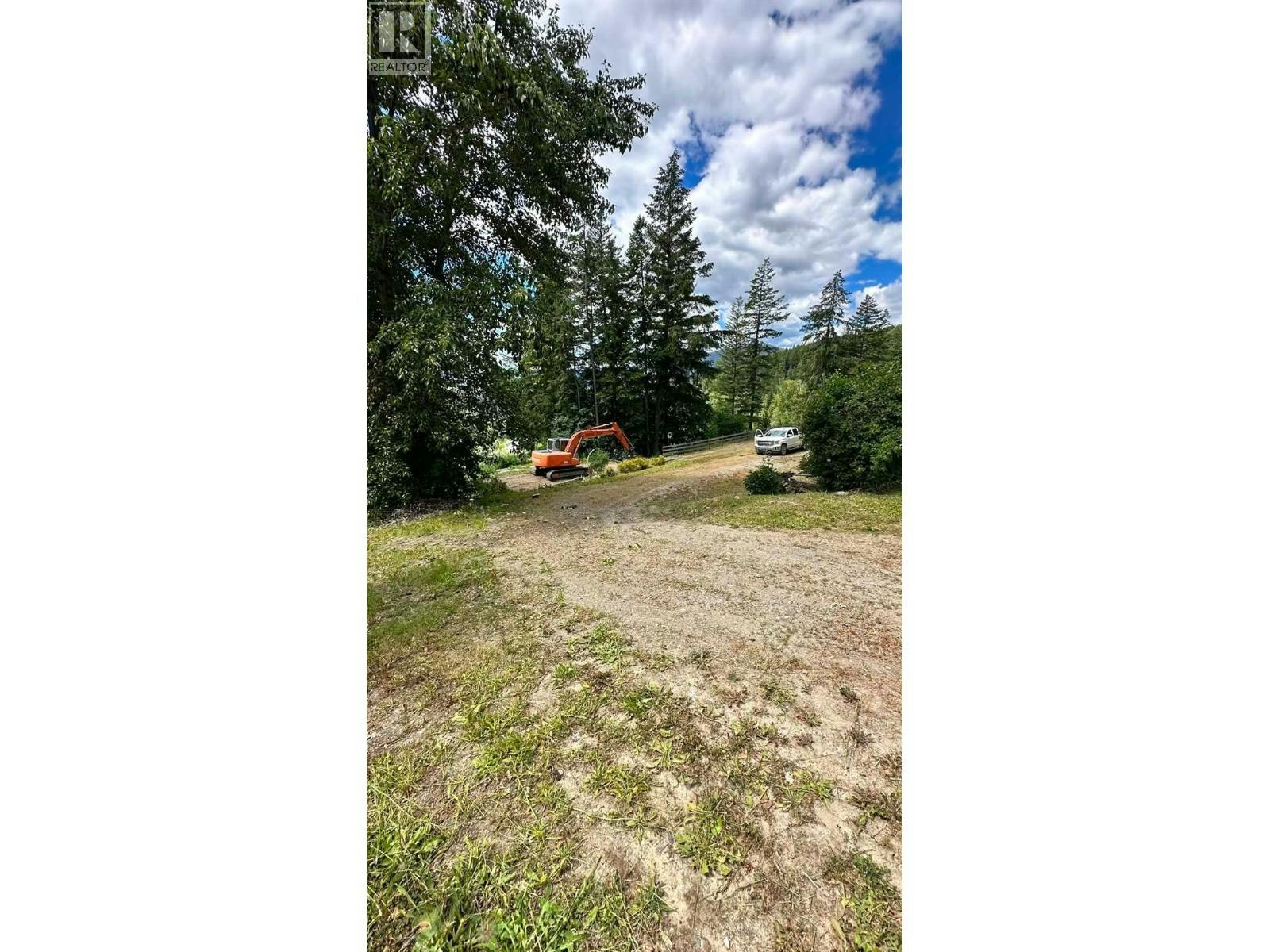 14-2481 Squilax Anglemont Road, Lee Creek, BC, V0E 1M4 - 10