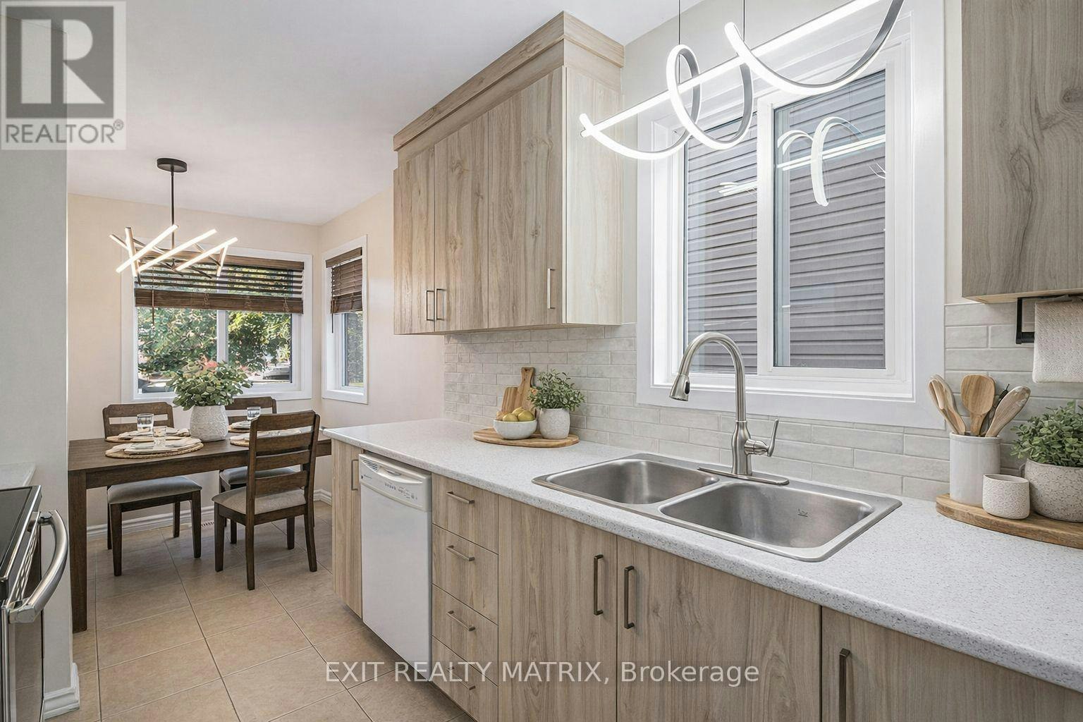 1432 Deavy Way, Ottawa, ON, K1E 2W8