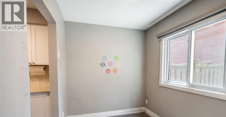 2-301 Edgewood Street, Sarnia, ON, N7S 4X7 - 10