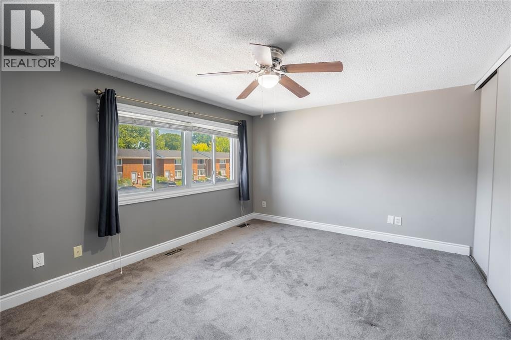 2-301 Edgewood Street, Sarnia, ON, N7S 4X7 - 13